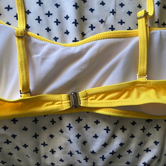 Bathing suit top - Picture 4 of 4